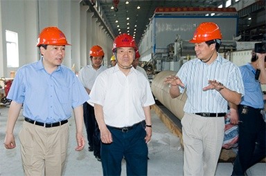 2007年5月25日，時任全國政協常委、經濟委員會副主任、中國包裝聯合會會長石萬鵬一行來公司視察